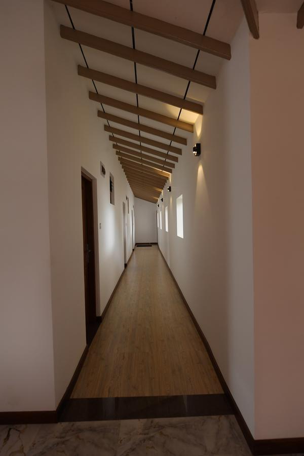 Seasons Hotel คูรูเนกาลา ภายนอก รูปภาพ